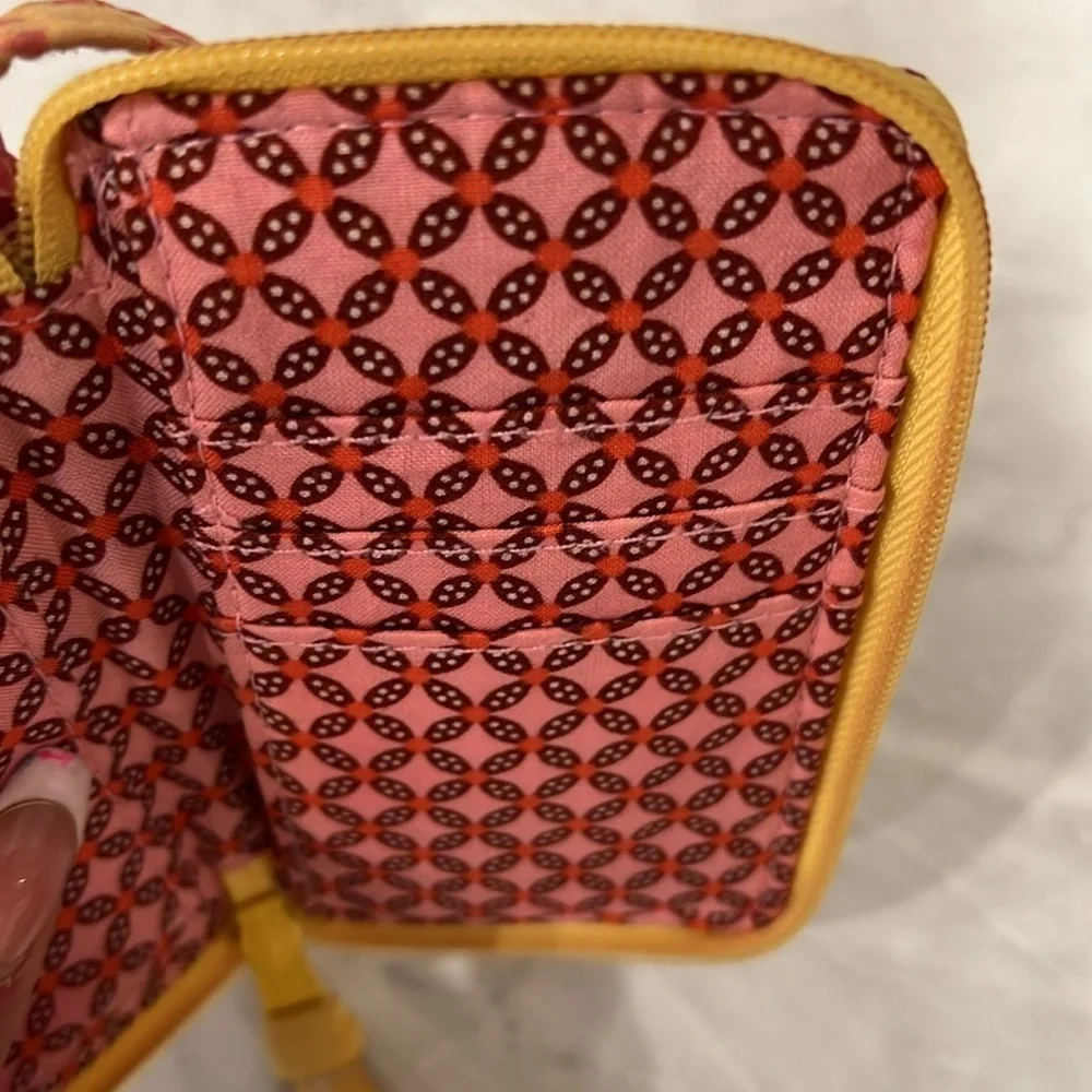 🔥Vera Bradley Vibrant Yellow and Pink Women's Wristlet🔥